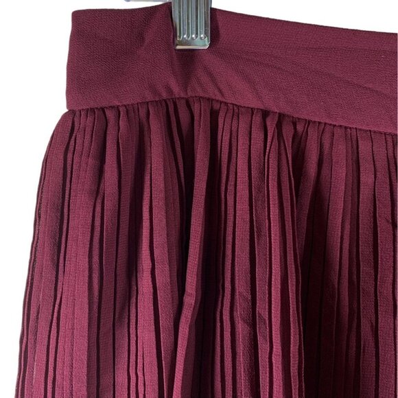 FAME & PARTNERS Maroon Red Chiffon Pleated Tiered Midi ROMAN Skirt Size 12 - Picture 5 of 7